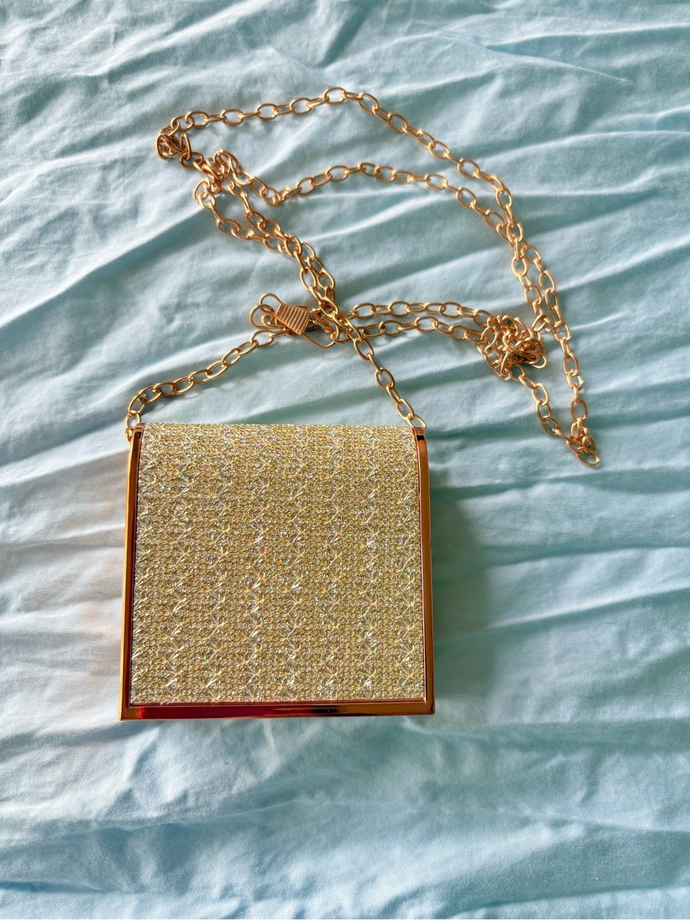 Gold Glitter Chain Crossbody small cosmetic Bag three tubes of lipstick included - Picture 2 of 10